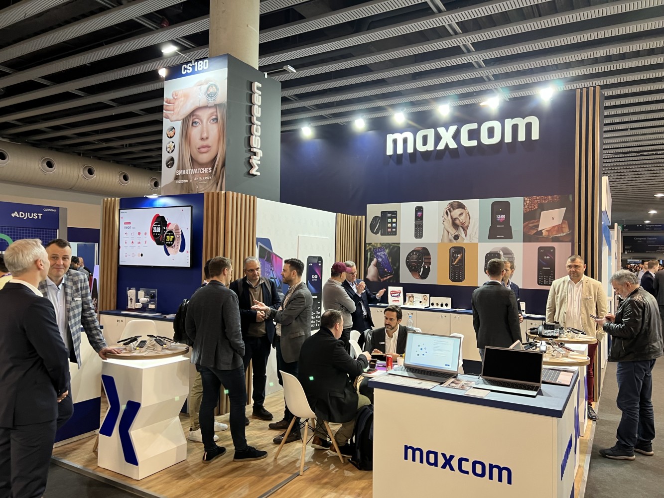 Polska marka Maxcom na Mobile World Congress 2023 - obrazek treść