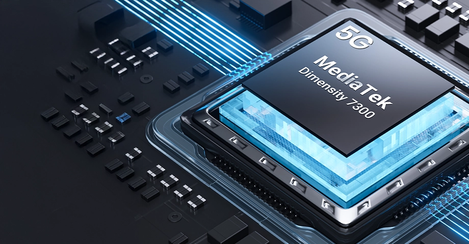 Chip MediaTek Dimensity 7300 na płytce drukowanej - wizualizacja.