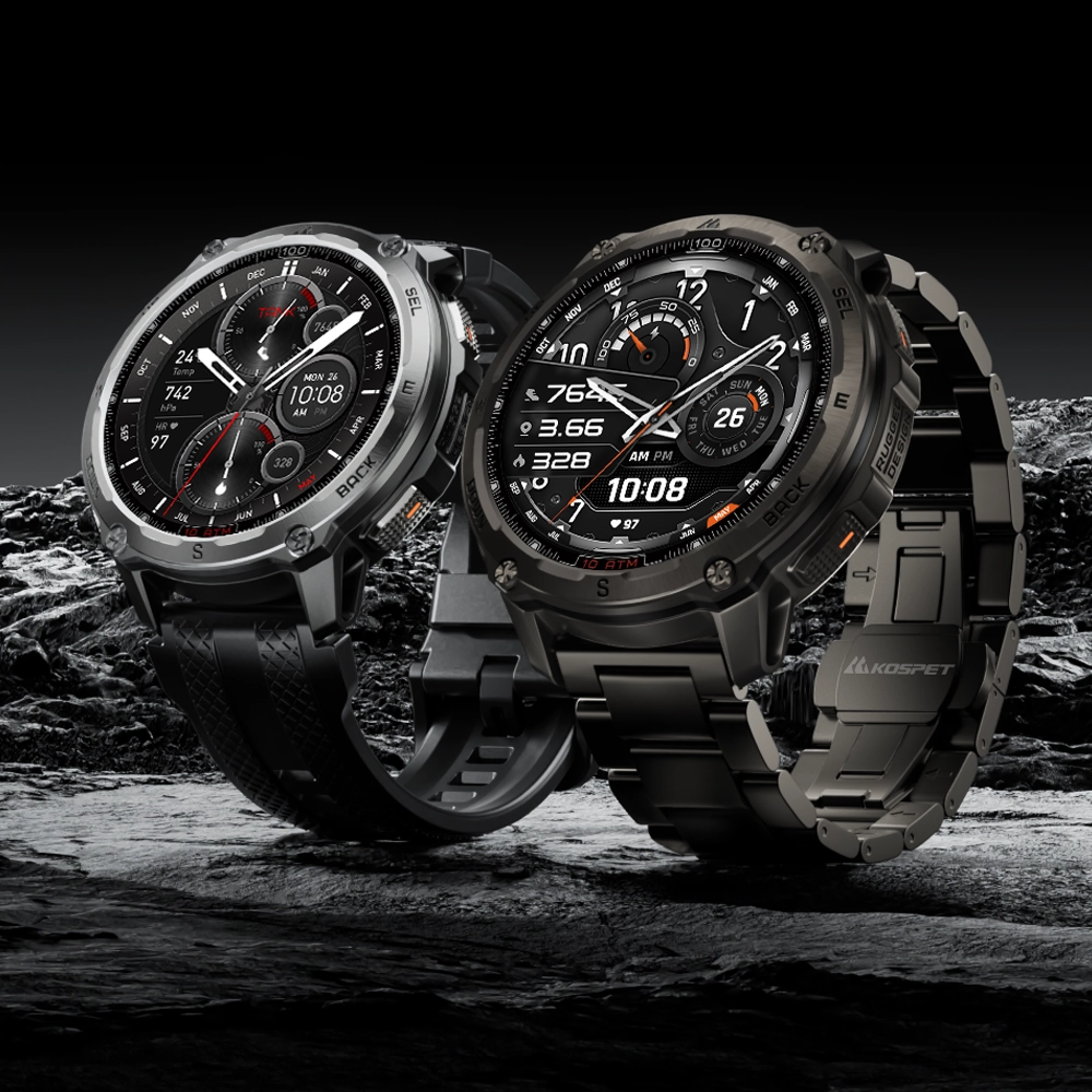 Zbliżenie na czarny i srebrny Kospet Tank T4 na tle grafitowych skał.