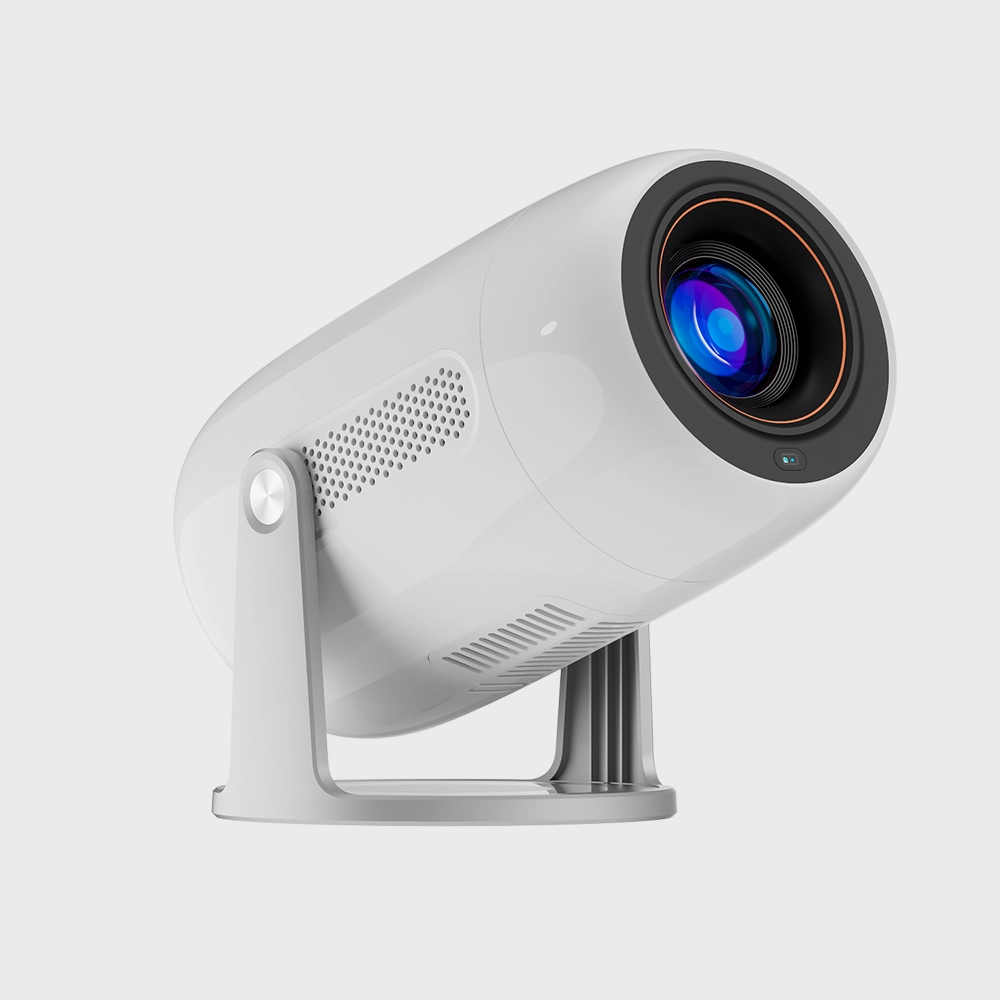 Projektor lenovo 100M widziany z półprofilu na szarym tle.