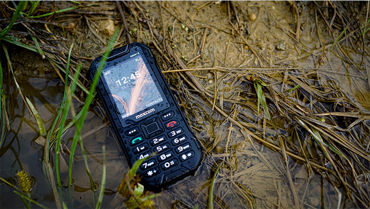 MAXCOM Strong MM918 L 4G