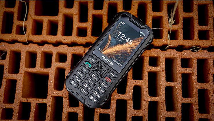 MAXCOM Strong MM918 L 4G